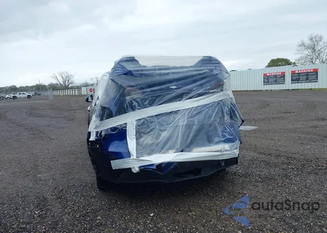 2024 Tesla Model Y Long Range Dual Motor All-Wheel Drive from USA, damaged, VIN 7SAYGDEE2RA266970